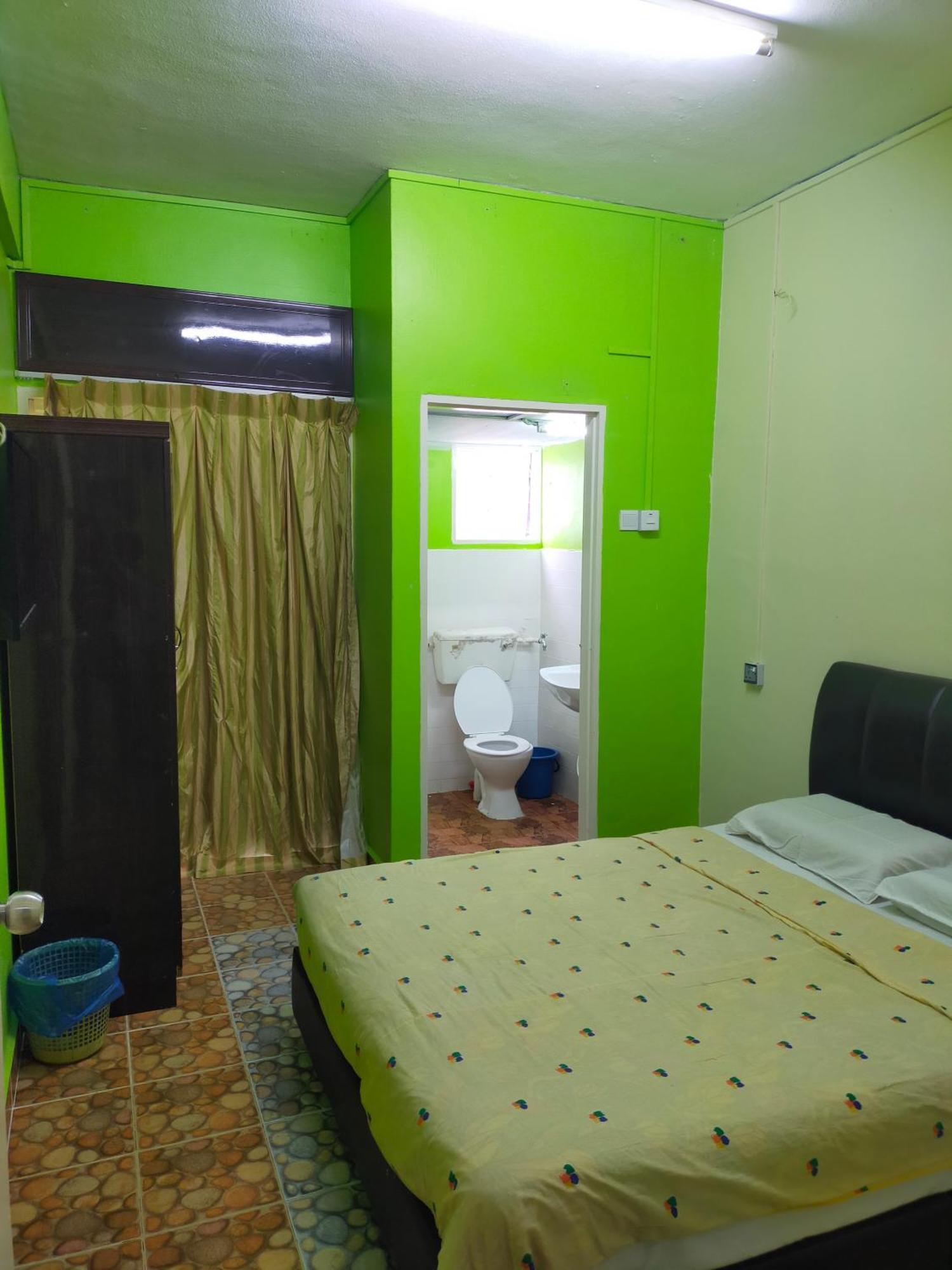 Netasha Holiday Inn Танах-Рата Экстерьер фото